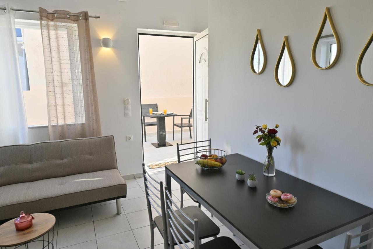 Artemis No.2 Apartment Kíssamos Eksteriør billede